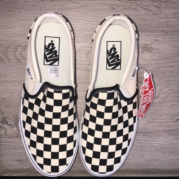 Vans Shoes - NIB- Women's Vans Black/Off White